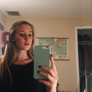 Meet your Posher, Yvette